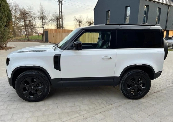 Land Rover Defender cena 289000 przebieg: 51000, rok produkcji 2021 z Wrocław małe 301